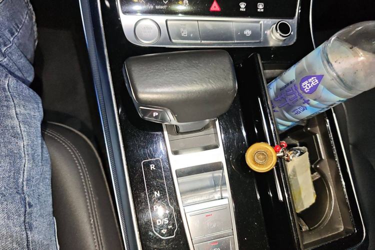 Used Audi Q8 2019 45 TFSI Luxury Prestige Edition Gear Lever