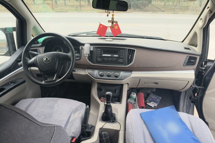 Used FORTHING Lingzhi 2019 M5 1.6L Exclusive Edition 7-Seater
