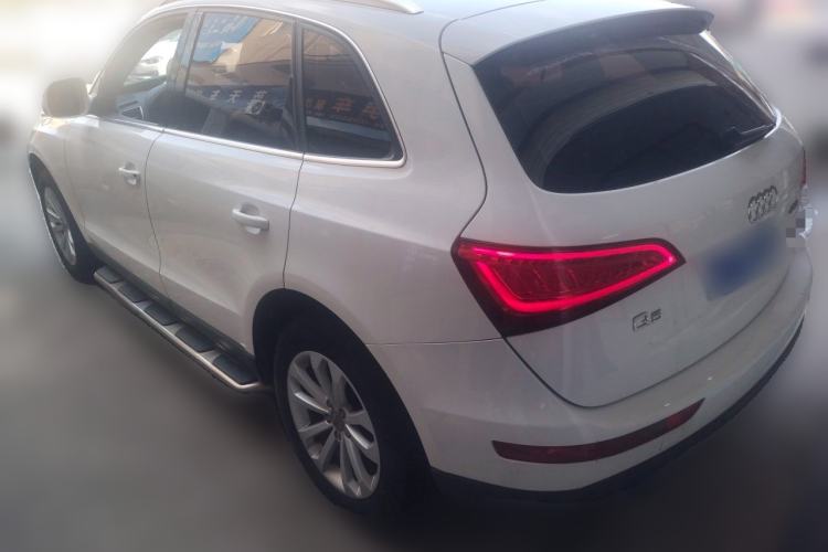 Used Audi Q5 2013 40 TFSI Technology Edition Rear Left 45 Deg