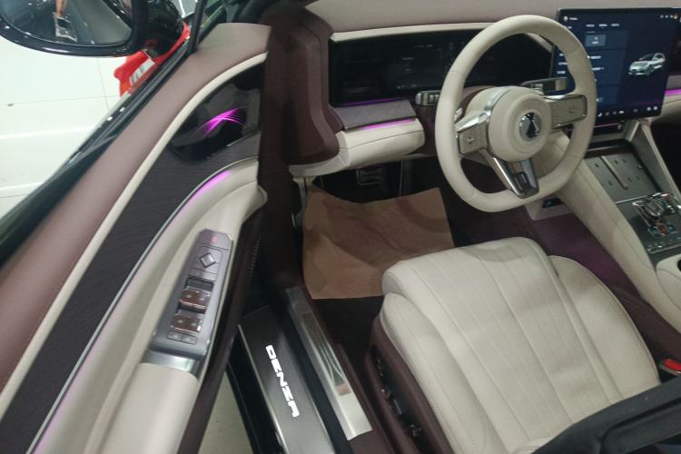 Used Denza Z9GT 2024 630 All-Wheel Drive Max Edition