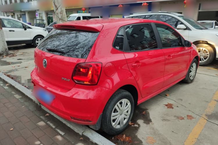 Used Volkswagen Polo 2016 1.4L Manual Fashion Model