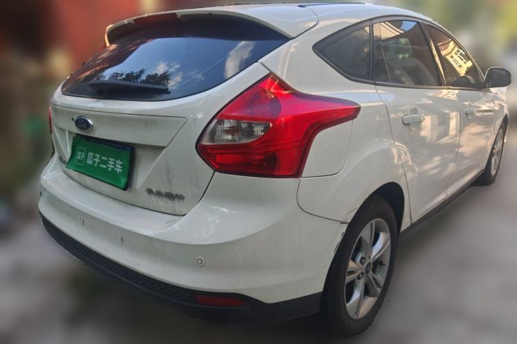 Used Ford Focus 2012 Hatchback 1.6L Automatic Fashion Edition