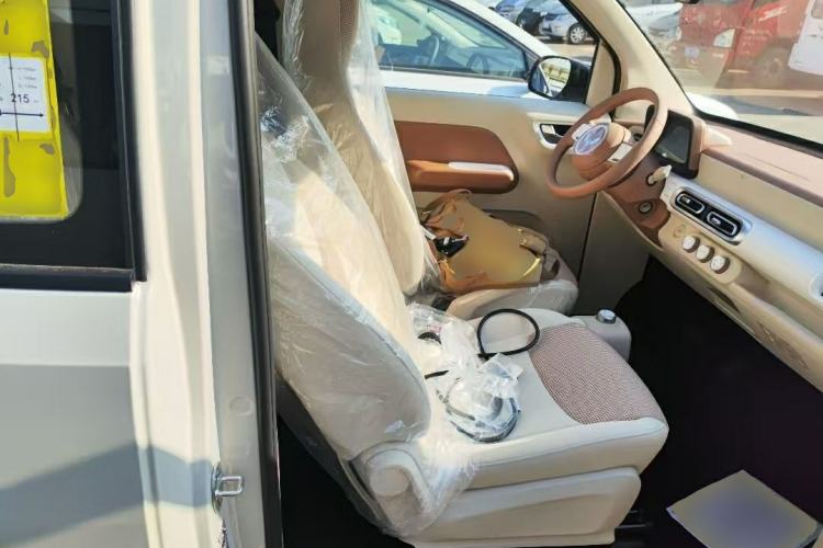 Used Wuling Hongguang MINIEV 2024 3rd Generation 215km Youth Edition
