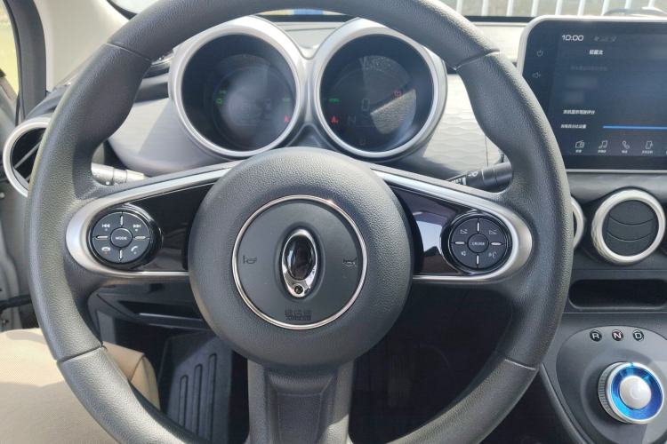 Used ORA Black Cat 2021 301 km Basic Version
