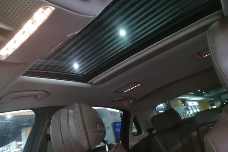 Used Mercedes-Benz E-Class 2019 E 260 L
