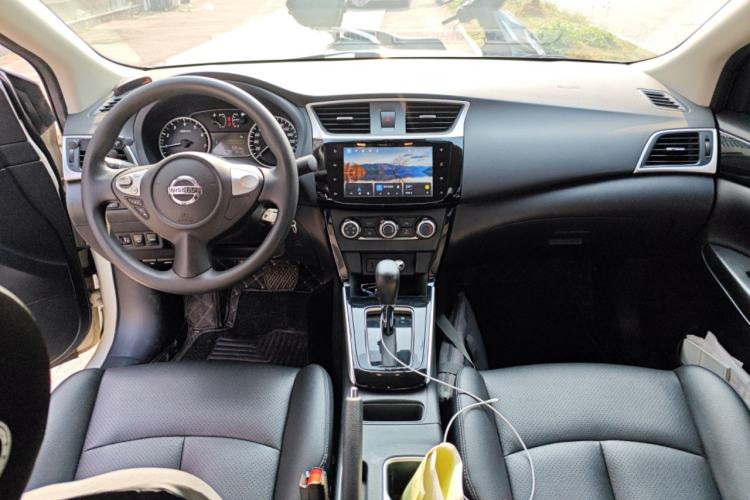 Used Nissan Sylphy 2021 Classic 1.6XL CVT Luxury Edition Center Console