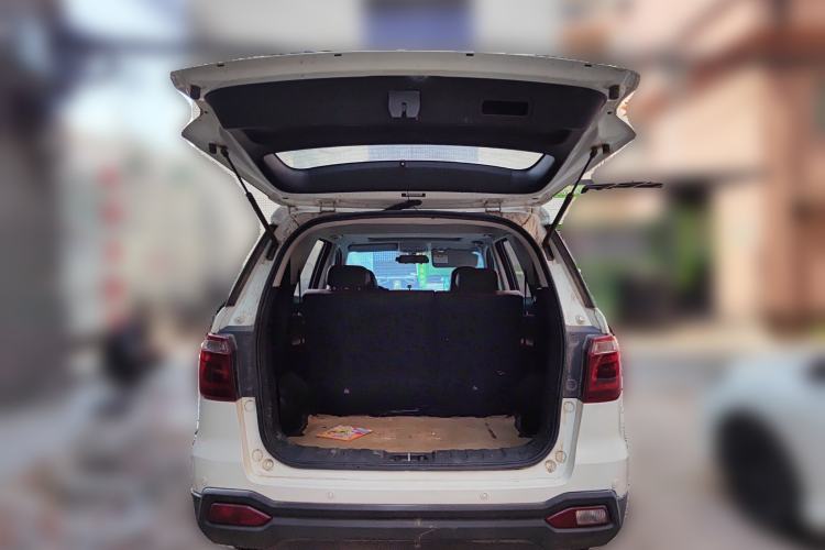 Used CHANGAN OSHAN CX70 2016 1.6L Manual Elite Model