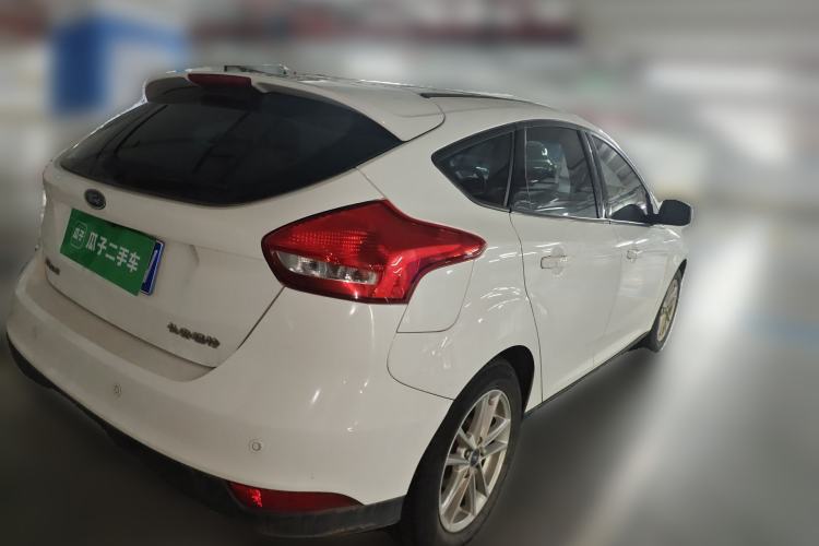 Used Ford Focus 2018 Hatchback Classic 1.6L Automatic Trendy SmartDrive Edition