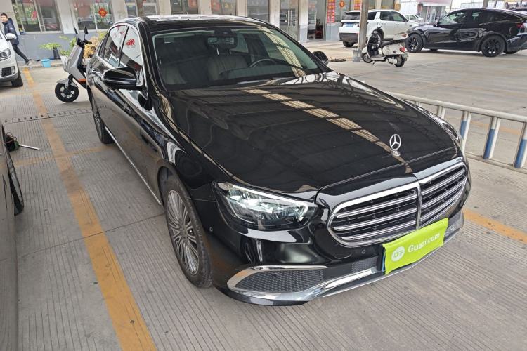 Used Mercedes-Benz E-Class 2023 Updated E 300 L Fashion Edition Front Right 45 Deg