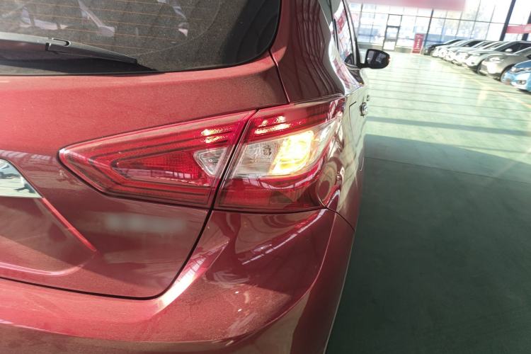 Used Nissan Tiida 2021 1.6L CVT Smart Drive Edition Right Rear Taillight