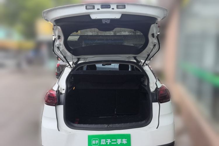 Used Citroen C3-XR 2015 1.6L Automatic Pioneer Model Trunk