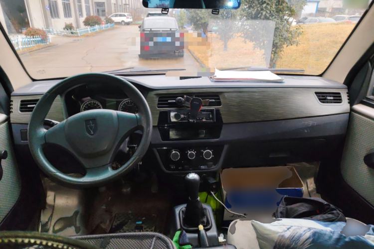 Used Jinbei Hiace X30 2020 1.5L Super-Comfortable Version China VI Standard SWC15M