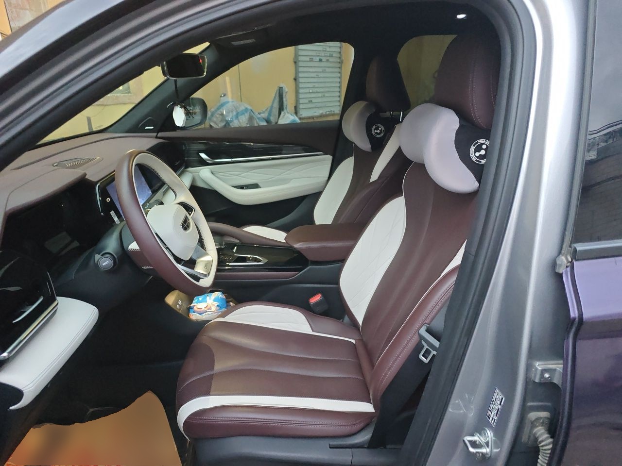 Geely Auto Monjaro L 2021 2.0TD DCT EVO Two-Wheel Drive Smart Luxury Version — снимка 15