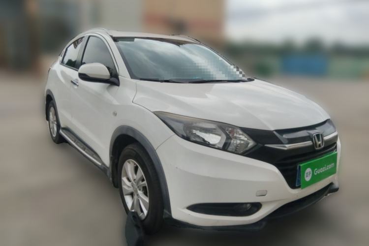 Used Honda Vezel 2015 1.5L CVT two-wheel drive Comfort trim Front Right 45 Deg