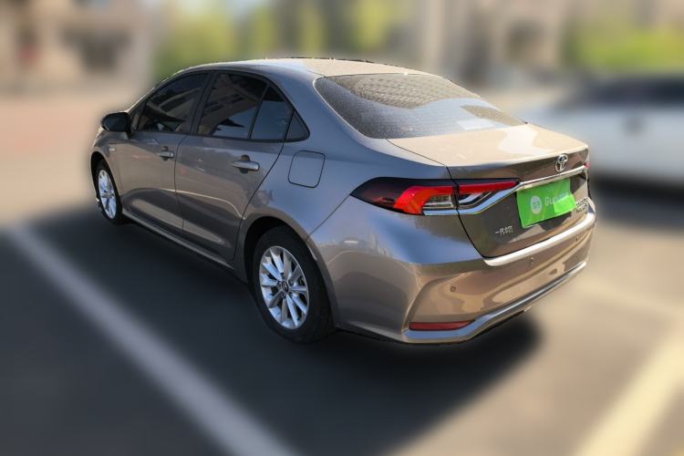 Used Toyota Corolla 2021 Dual-Motor 1.8L E-CVT Elite Edition