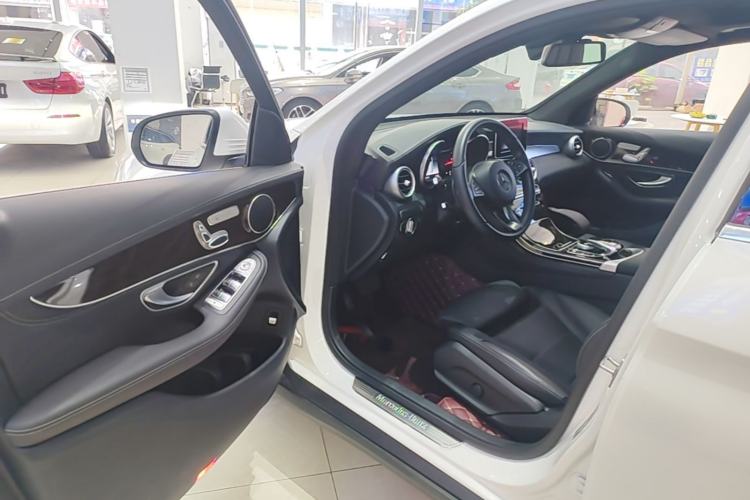 Used Mercedes-Benz GLC 2019 GLC 260 4MATIC Dynamic Edition
