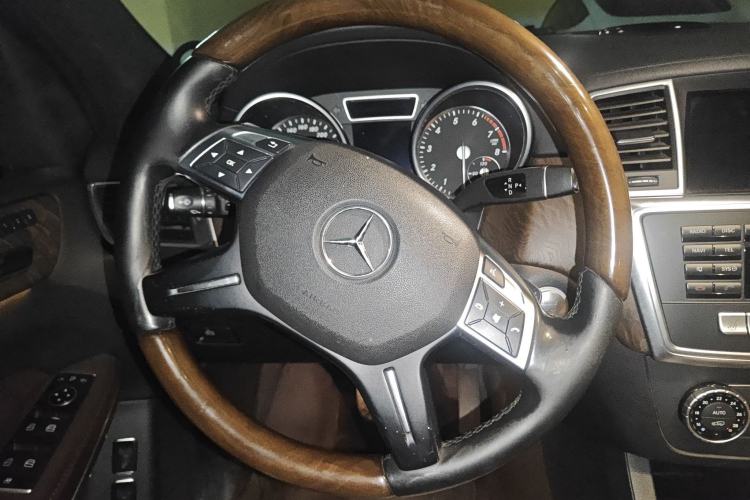 Used Mercedes-Benz GL-Class 2013 GL 500 4MATIC