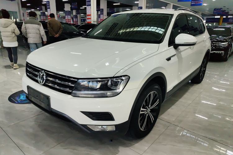 Used Volkswagen Tiguan L 2020 330TSI Automatic Two-Wheel Drive Luxury Edition China VI Standard
