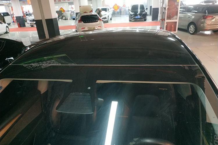 Used Tesla Model Y 2021 Long-Range All-Wheel-Drive Version
