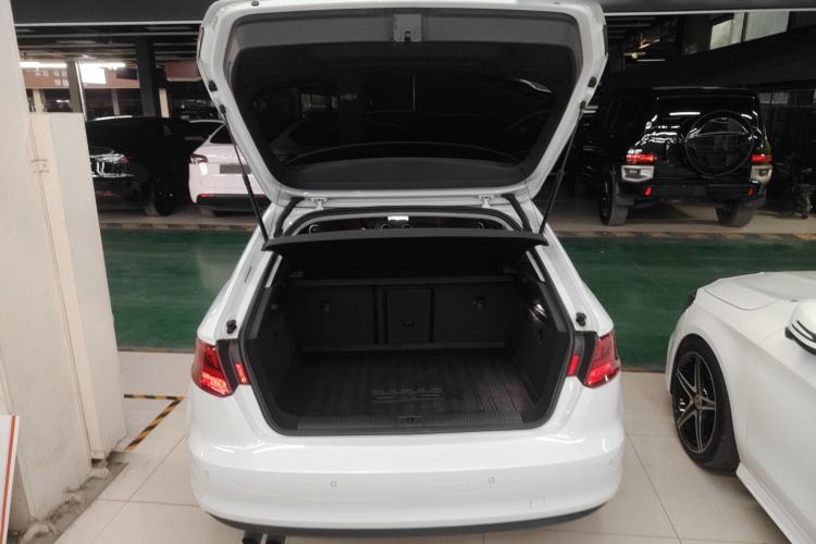 Used Audi A3 2015 Sportback 35 TFSI Millionth Anniversary Intelligent Leading Model
