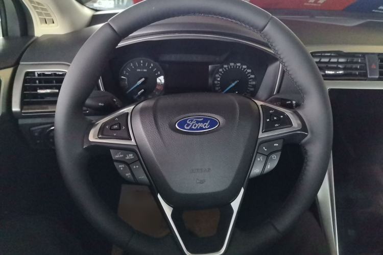 Used Ford Mondeo 2020 EcoBoost 180 Stylish Model Steering Wheel