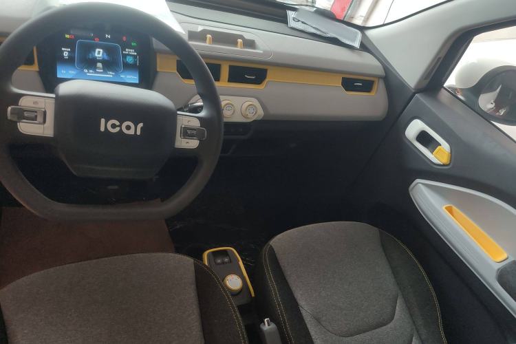 Used Chery New Energy QQ Ice Cream 2022 120km Conical Shape Lithium Iron Phosphate