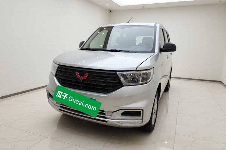 Used Wuling Hongguang V 2022 1.5L Jingqu Version Hydraulic Power Steering LAR