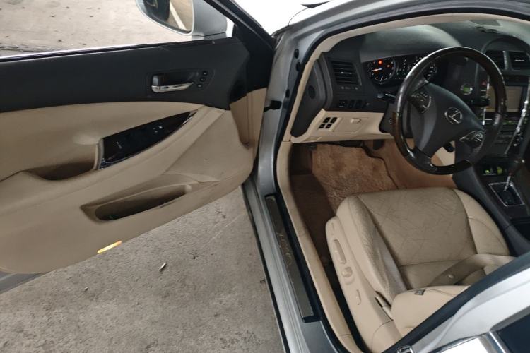 Used Lexus ES 2010 240 Luxury Edition Driver Seat