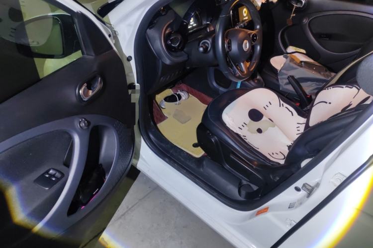 Used smart forfour 2018 0.9T 66 kW Pioneer Edition Driver Seat