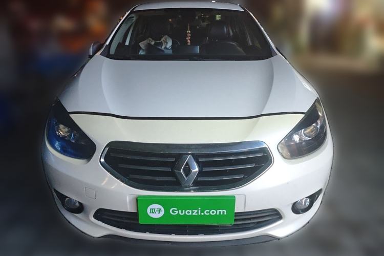 Used Renault Fluence 2013 2.0L Comfort Edition
