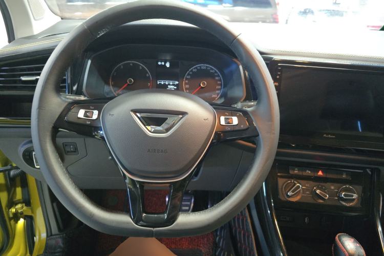 Used Jetta VS5 2019 280TSI Automatic Enjoyment Model Steering Wheel