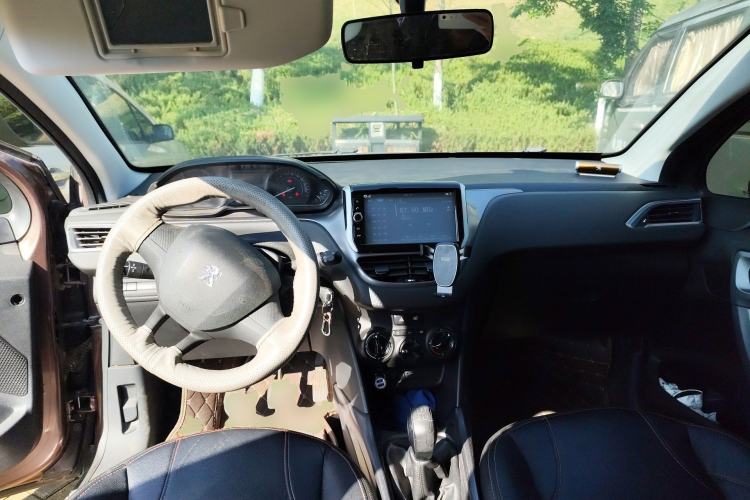 Used Peugeot 2008 2014 1.6L Manual Trend Edition
