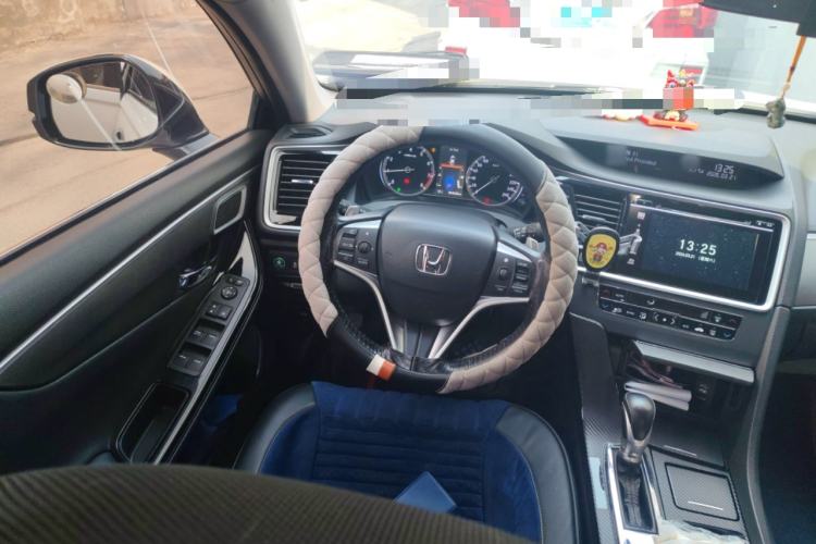 Used Honda Spirior 2017 2.0L Classic Edition
