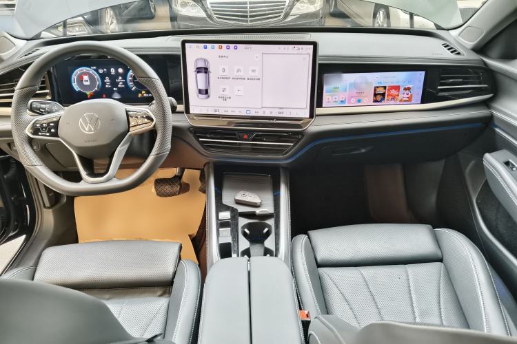 Used Volkswagen Passat 2025 Pro 380TSI Dragon Edition
