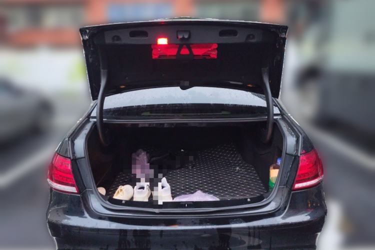 Used Mercedes-Benz E-Class 2015 E 260 L Sport Edition Trunk