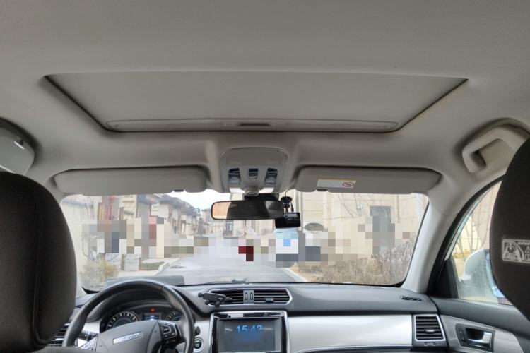 Used Haval H2 2016 Red-Label 1.5T Automatic Two-Wheel Drive Luxury Model
