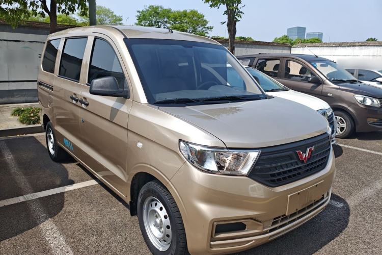 Used Wuling Hongguang V 2022 1.5L Jingqu Edition Electric-Assist LAR
