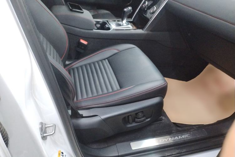 Used Land Rover Discovery Sport 2022 Revised Version 2 249 PS R-Dynamic SE Performance Tech Edition 5 Seats
