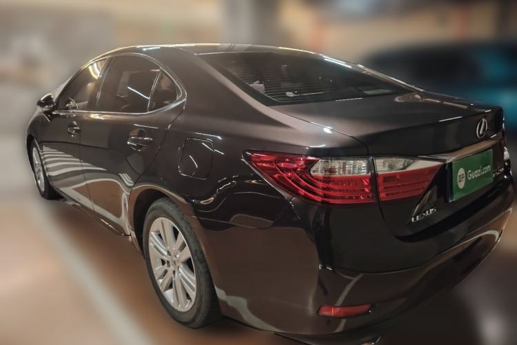 Used Lexus ES 2014 250 Elite Edition
