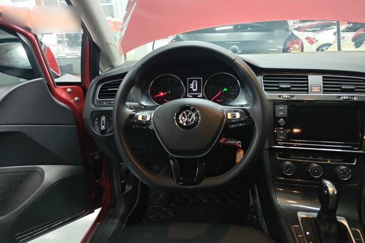 Used Volkswagen Golf 2019 1.6L Automatic Comfort Model China V Standard
