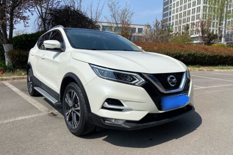 Used Nissan Qashqai 2022 2.0L CVT XV Premier Luxury Edition Exterior 6