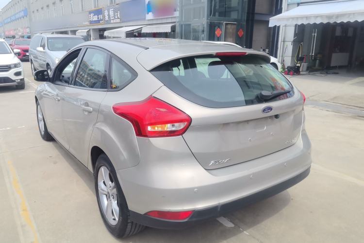 Used Ford Focus 2015 Hatchback 1.6L Automatic Comfort Model Rear Left 45 Deg