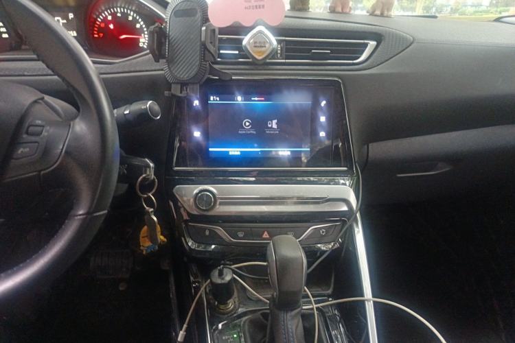 Used Peugeot 308 2018 1.6L Automatic Luxury Edition Audio And AC Panel