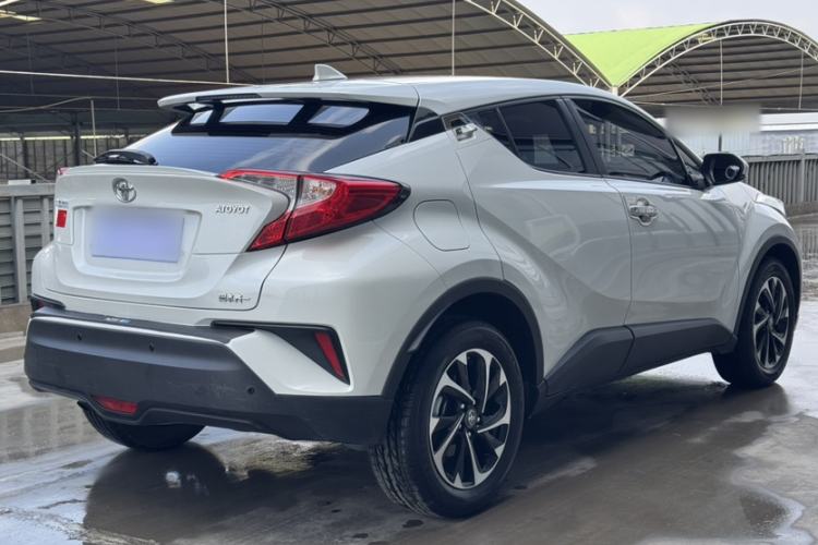 Used Toyota IZOA 2020 2.0L Enjoy Edition
