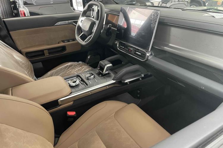 Used JETOUR Traveler 2023 2.0T All-Wheel Drive CrossPRO+ Interior 2