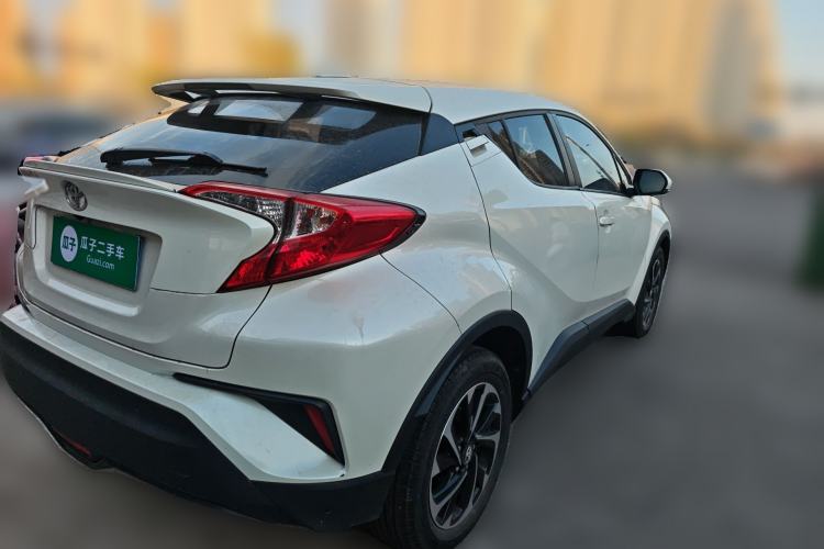 Used Toyota IZOA 2020 2.0L Enjoy Edition Rear Right 45 Deg