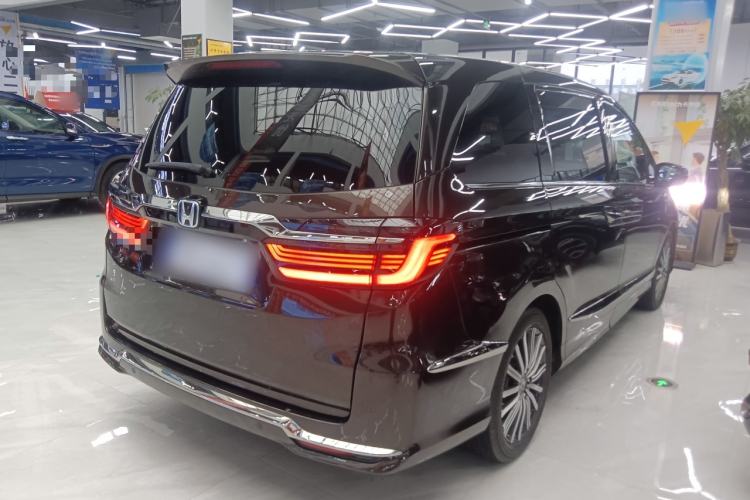 Used Honda Elysion 2022 2.0L eHEV Luxury Edition
