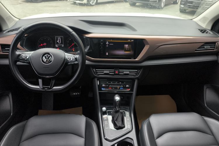 Used Volkswagen Tharu 2021 280TSI Two-Wheel Drive Comfort Edition
