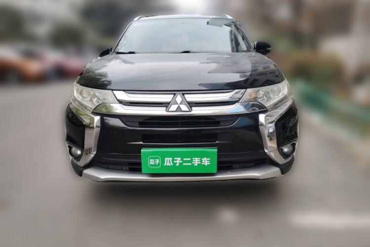 Used Mitsubishi Outlander 2018 2.0L Two-Wheel Drive Glory Edition 5 Seats