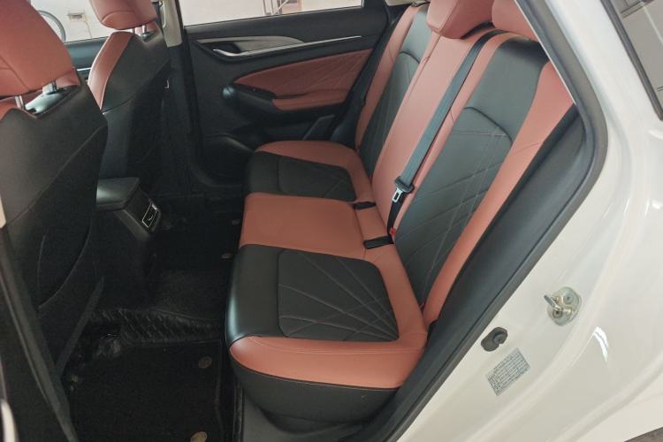 Used CHANGAN Eado 2022 PLUS Blue Whale NE 1.4T GDI DCT Prestige Edition